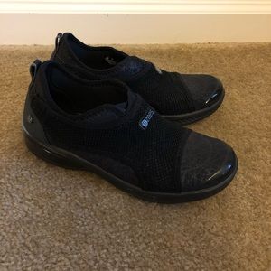 BZees Slip On